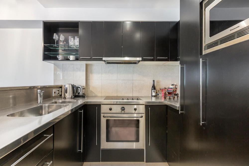 Corporate, Spacious Staycation - Sky Tower Views Όκλαντ Εξωτερικό φωτογραφία